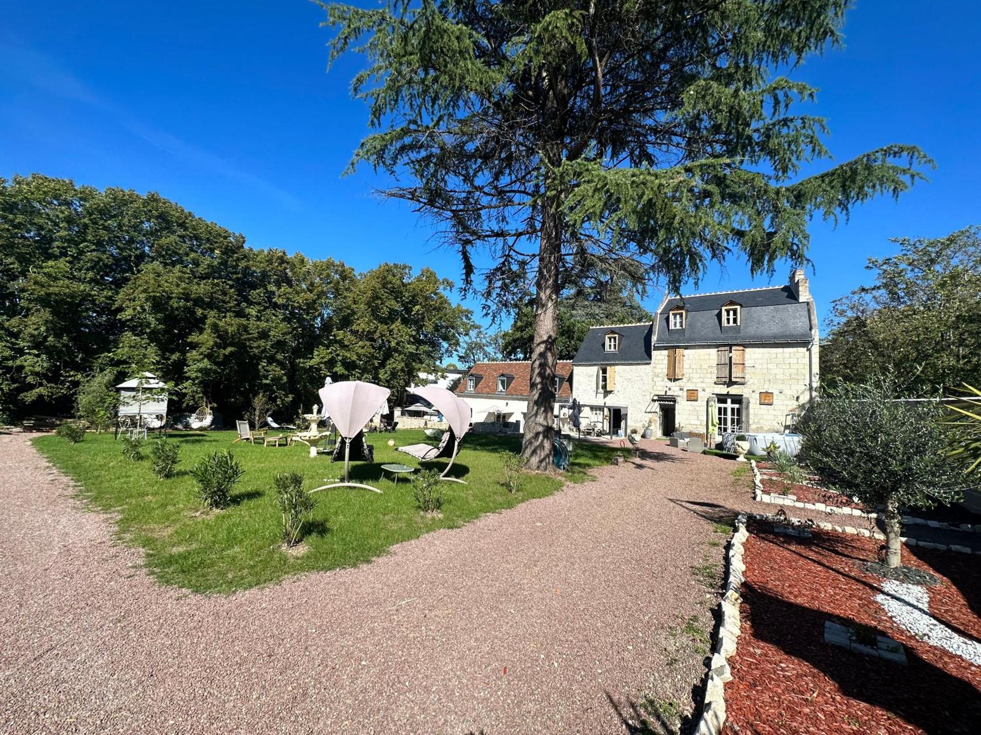 Manoir Drissia - Tours Centre, France Saint-Avertin Exterior foto